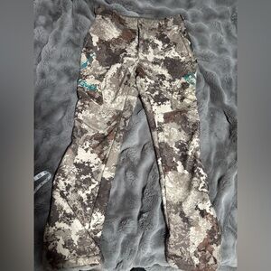 Womens Camo Bottoms